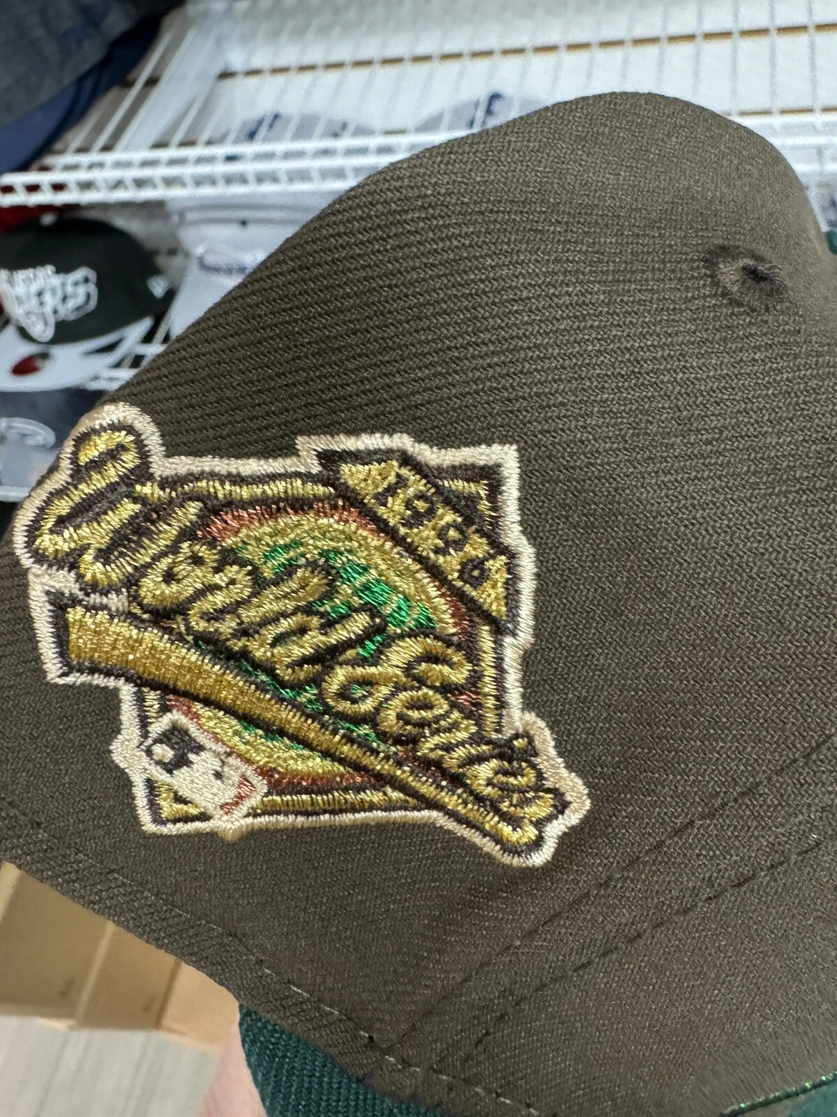 NY Yankees 1999 World New Era 9FIFTY Snapback Hat A Frame Brown Green Yellow Rose World Ser